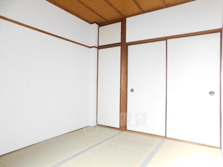 高田マンションの寝室