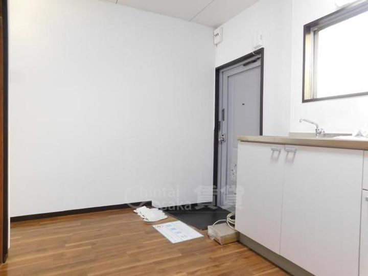 高田マンションの居間