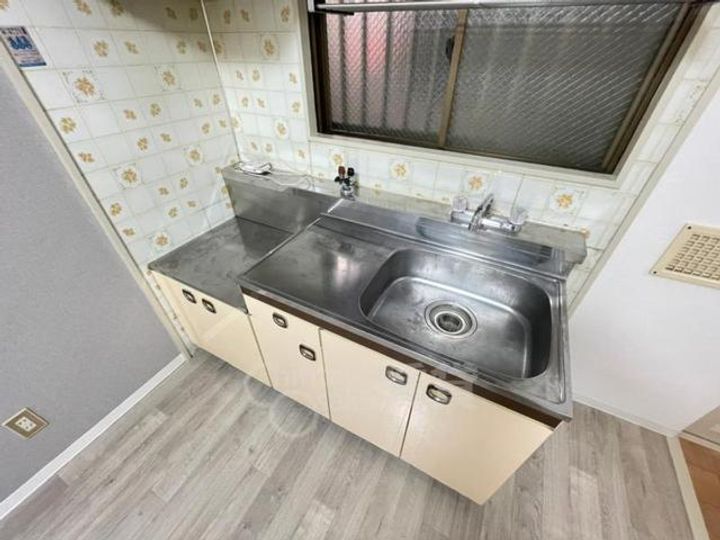 大阪府吹田市高浜町の賃貸マンションのキッチン