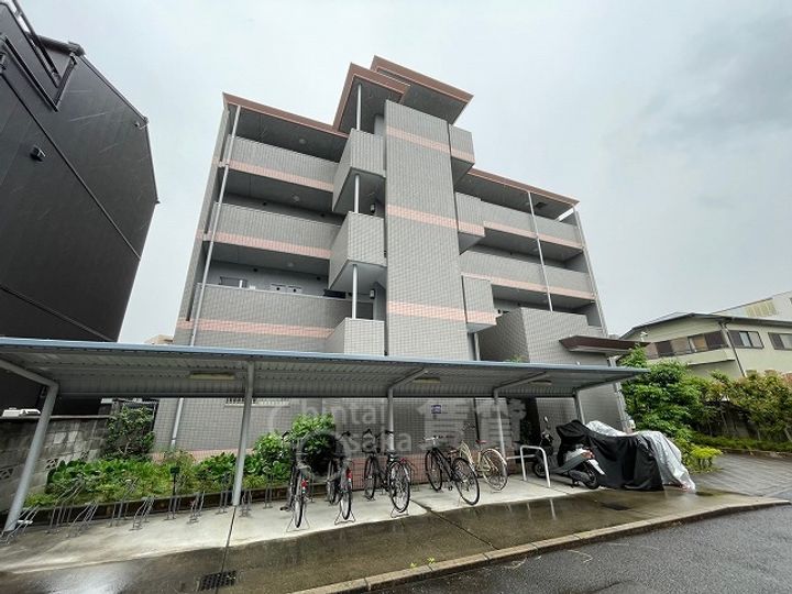大阪府吹田市南高浜町の賃貸マンションの外観