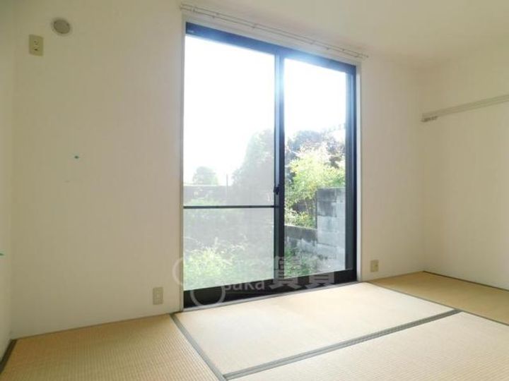 エーデル雲雀丘一番館の内装