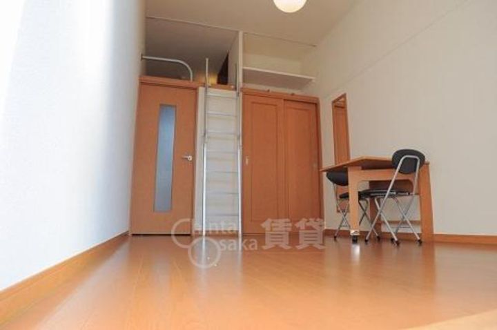 レオパレスHOTARUGAIKEの居間