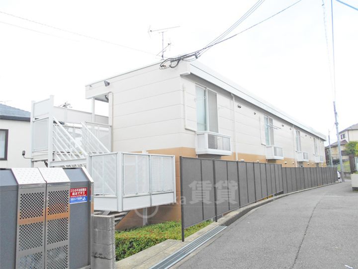 レオパレス櫻根の外観