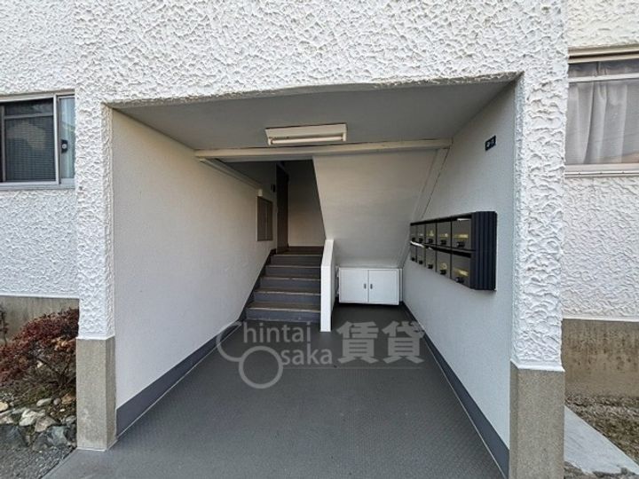 シャンボール八王寺の玄関