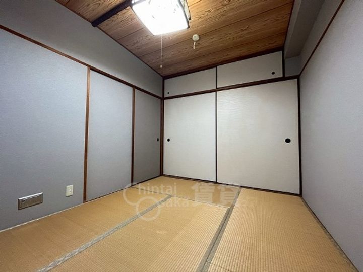 シャンボール八王寺の居間