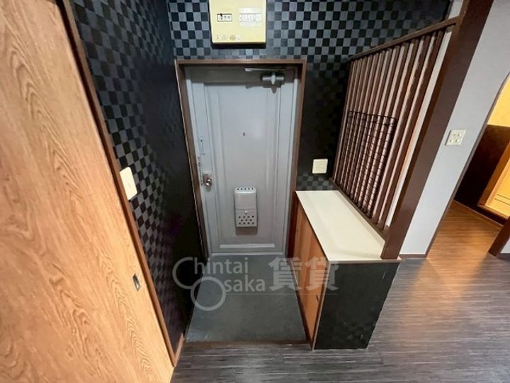 シャンボール八王寺の玄関