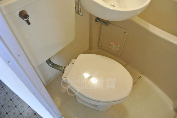 大阪府箕面市小野原東2丁目の賃貸マンションの内装