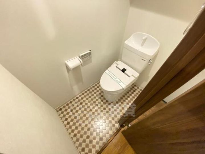 大阪府池田市井口堂2丁目の賃貸マンションの内装