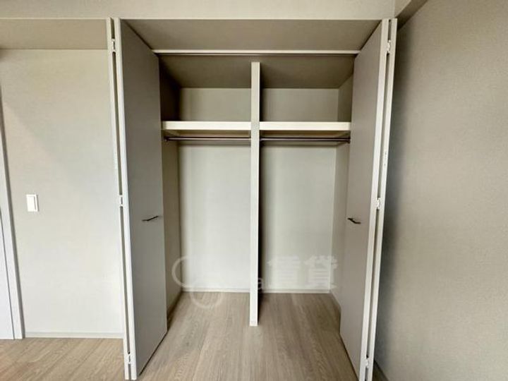 大阪府吹田市垂水町3丁目の賃貸マンションの内装