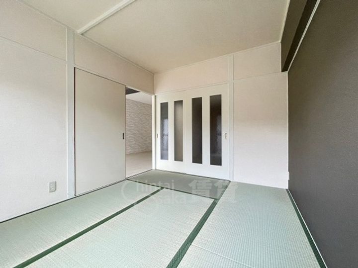 大阪府豊中市岡町南3丁目の賃貸マンションの寝室