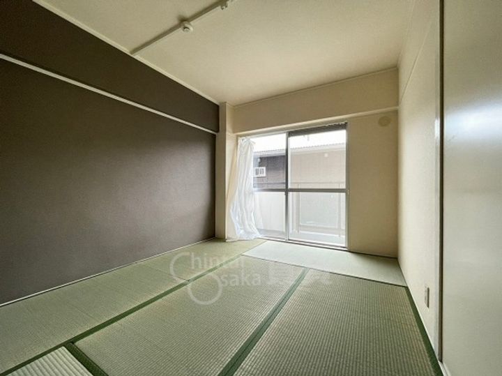 大阪府豊中市岡町南3丁目の賃貸マンションの寝室