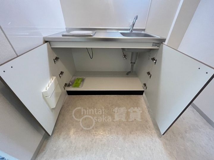 大阪府箕面市新稲1丁目の賃貸アパートの内装