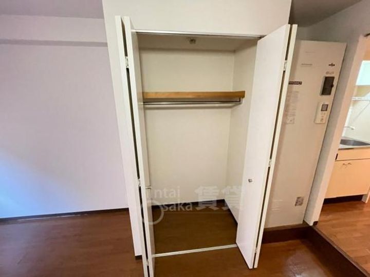 大阪府吹田市朝日町の賃貸マンションの内装