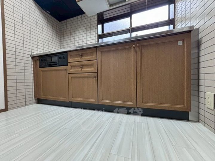 兵庫県川西市花屋敷1丁目(一戸建)の賃貸物件のキッチン
