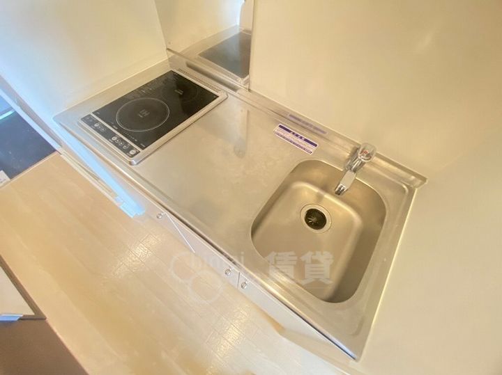 大阪府豊中市宝山町の賃貸アパートのキッチン