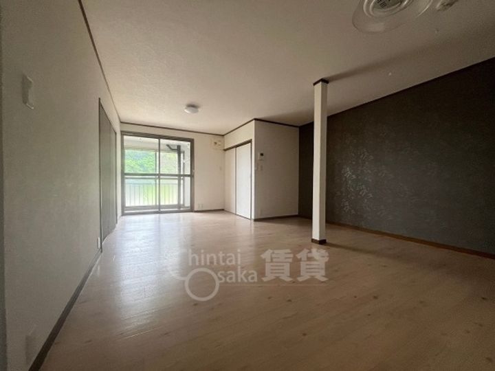 第一マンションの居間