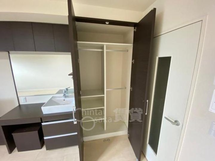 リバーサイド1の内装