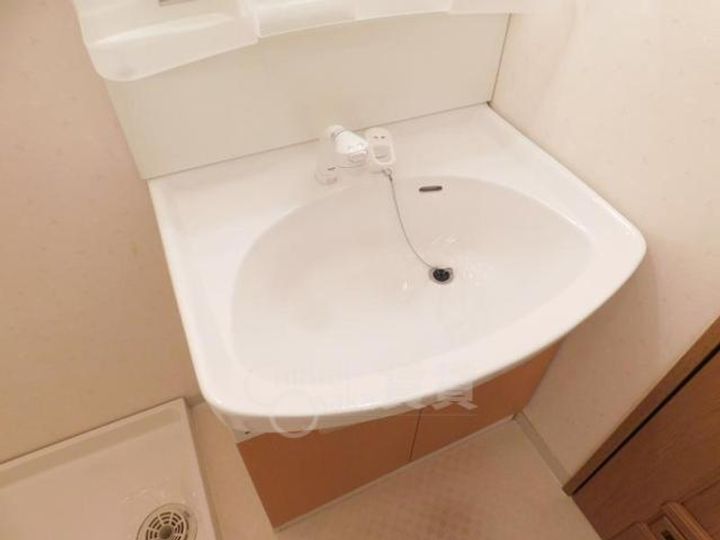 兵庫県川西市東多田1丁目の賃貸マンションの内装