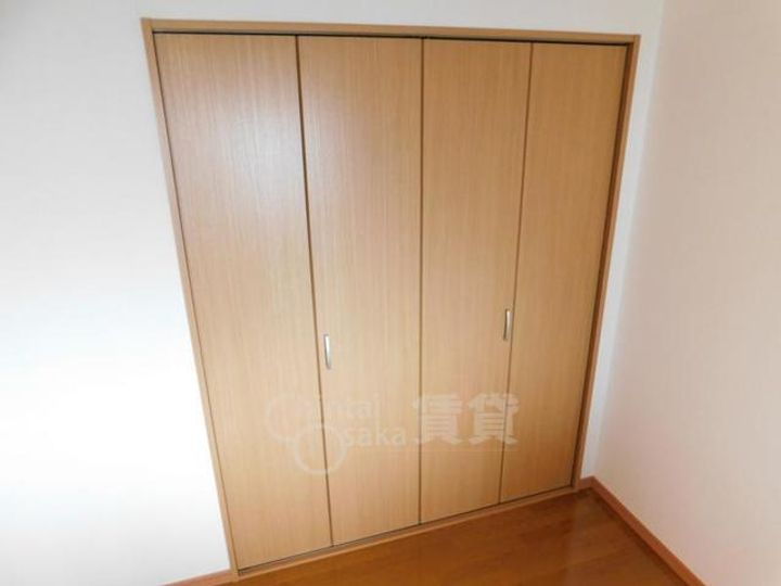 兵庫県川西市東多田1丁目の賃貸マンションの内装