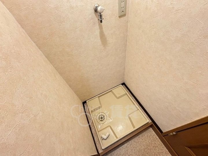大阪府豊中市南桜塚4丁目の賃貸マンションの内装