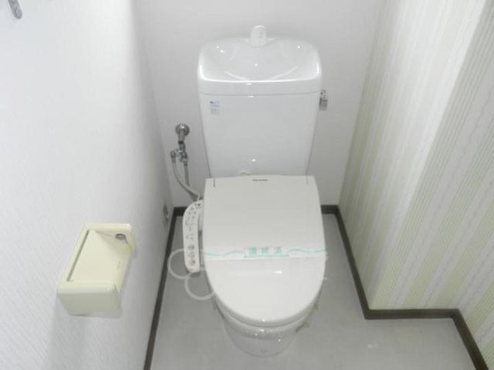 大阪府箕面市牧落5丁目の賃貸マンションの内装