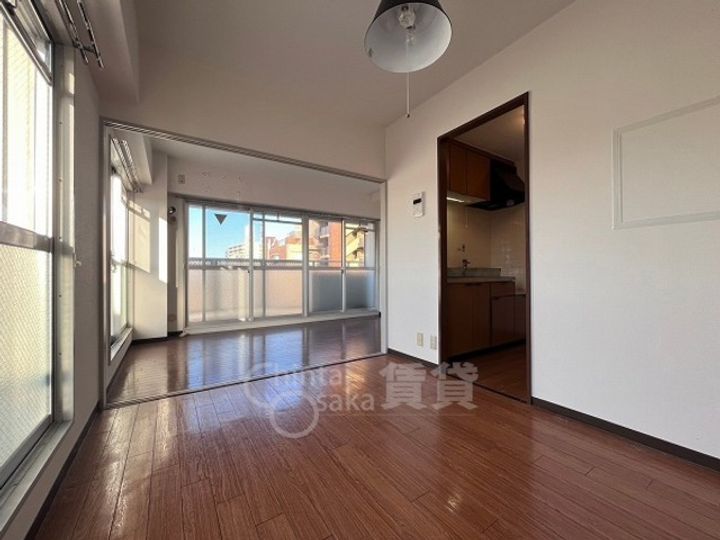 大阪府豊中市寺内1丁目(マンション)の賃貸物件の居間