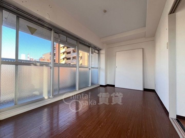 大阪府豊中市寺内1丁目(マンション)の賃貸物件の居間