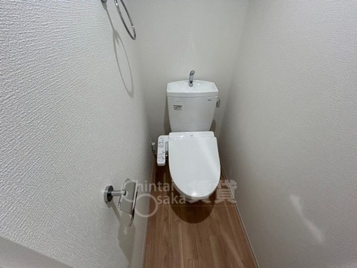 大阪府吹田市江坂町1丁目の賃貸マンションの内装