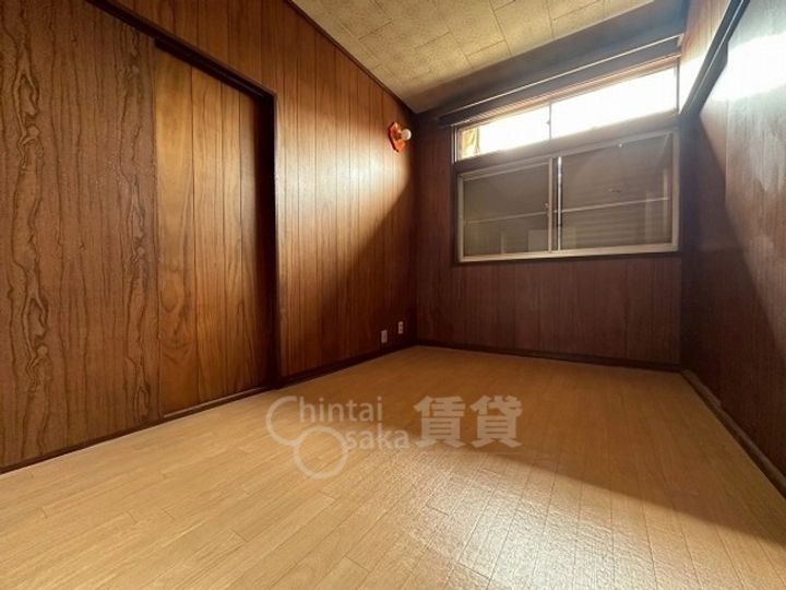 兵庫県川西市多田院2丁目(一戸建)の賃貸物件の寝室