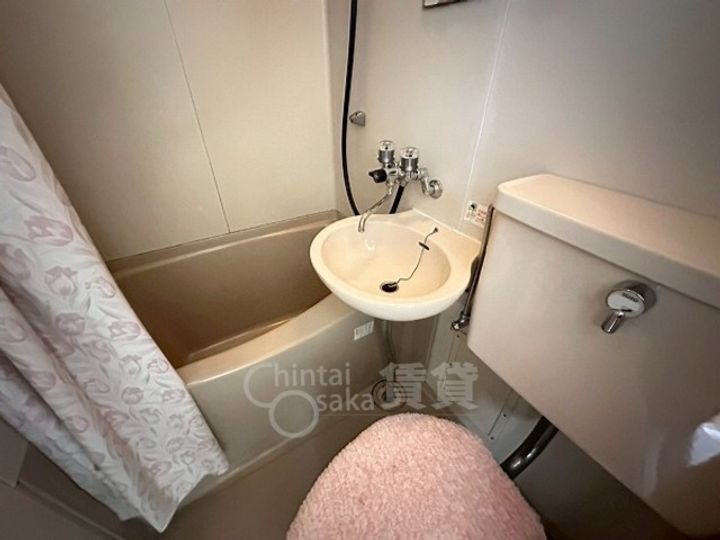 ワールドハーモニーの内装