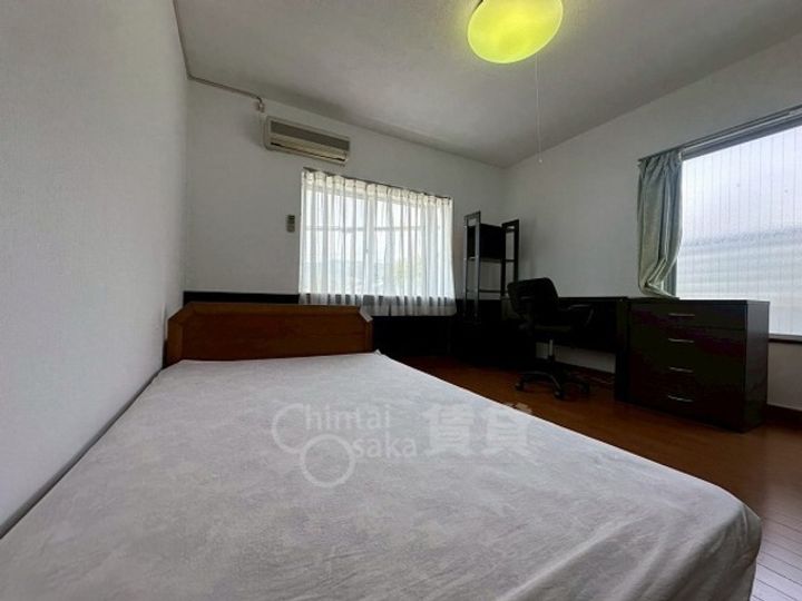 ワールドハーモニーの居間