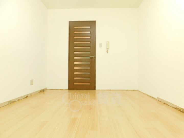 兵庫県川西市満願寺町の賃貸マンションの寝室