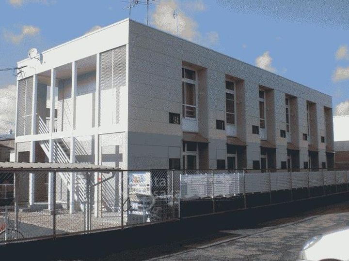レオパレス豊中南の玄関