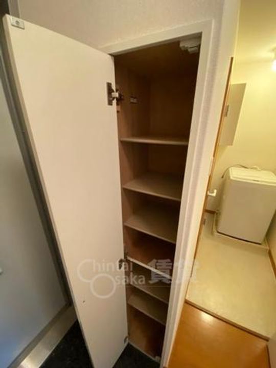 大阪府池田市豊島北2丁目の賃貸アパートの内装