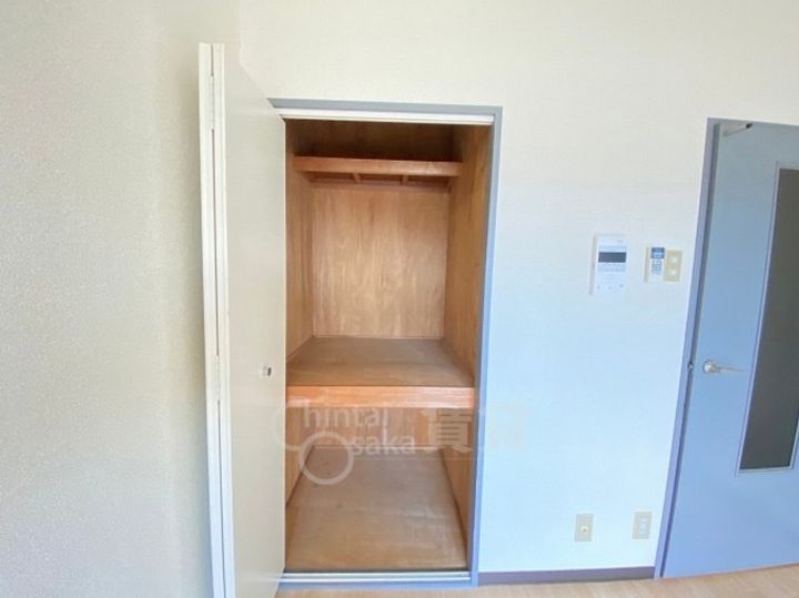 ロイヤルメゾン石橋の内装