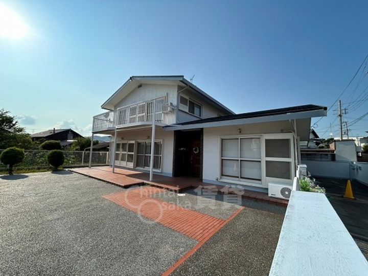 大阪府箕面市桜5丁目(一戸建)の賃貸物件の外観
