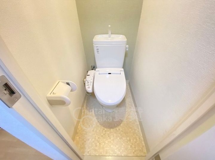 アライビルの内装