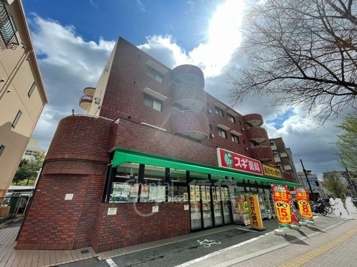 メゾンリラ千里山の外観