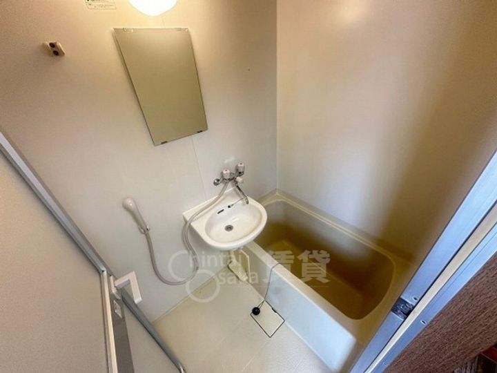 花屋敷日進ビルの風呂