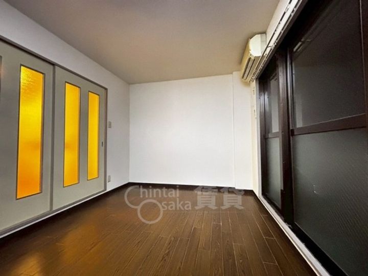 メゾン刀根山の居間