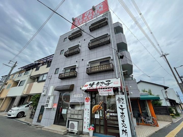 スタジオ桜塚の外観