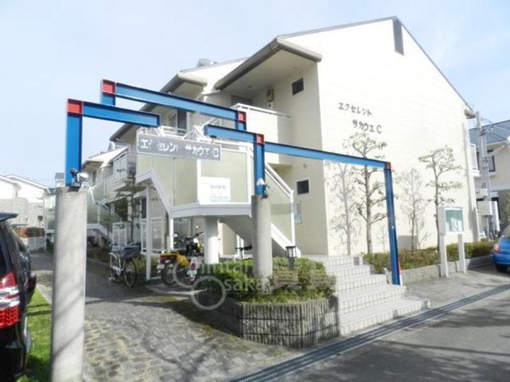 エクセレントサカウエC棟の外観