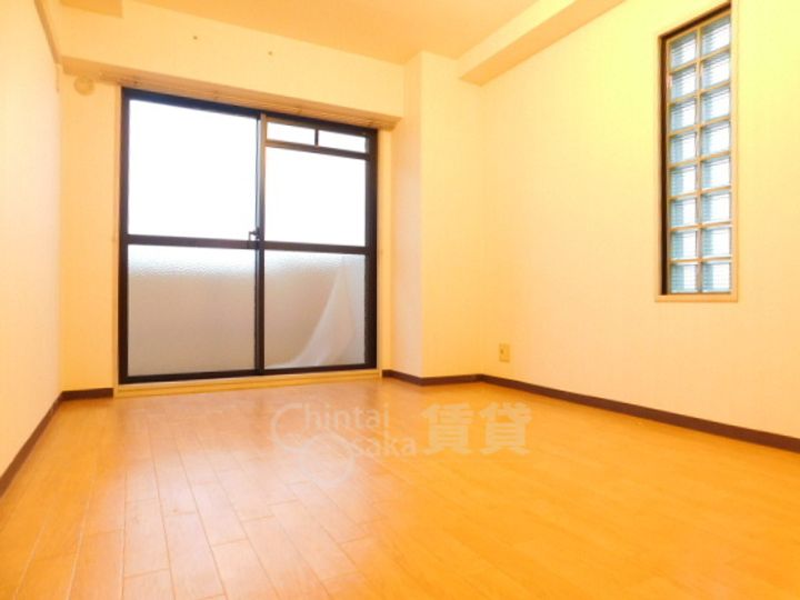 ローレル蛍池の寝室