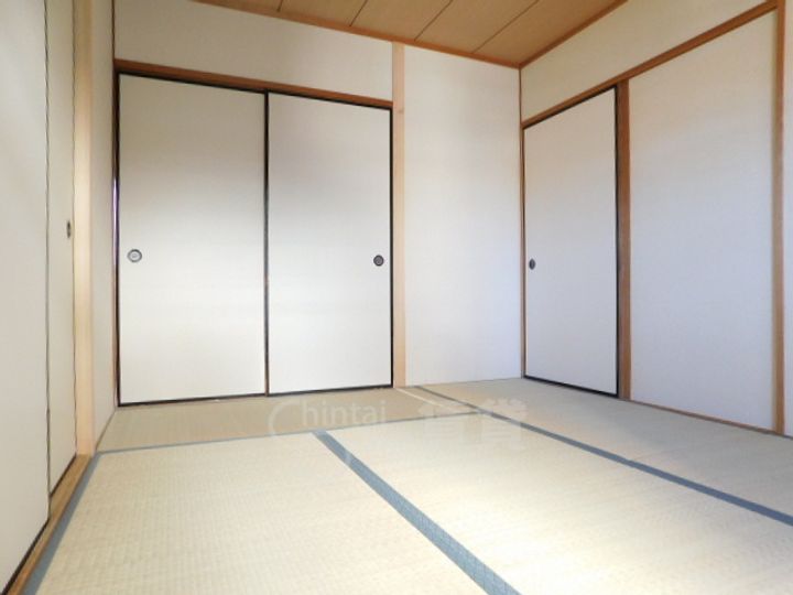 マナスハイツの居間