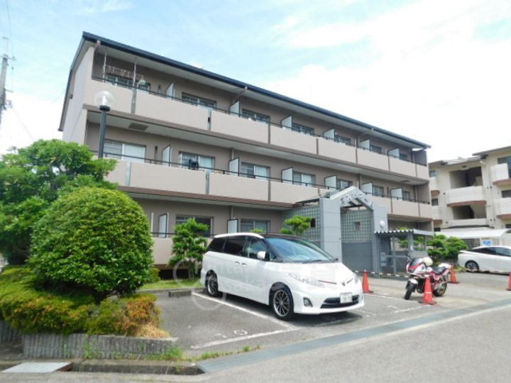 エスポワールの外観