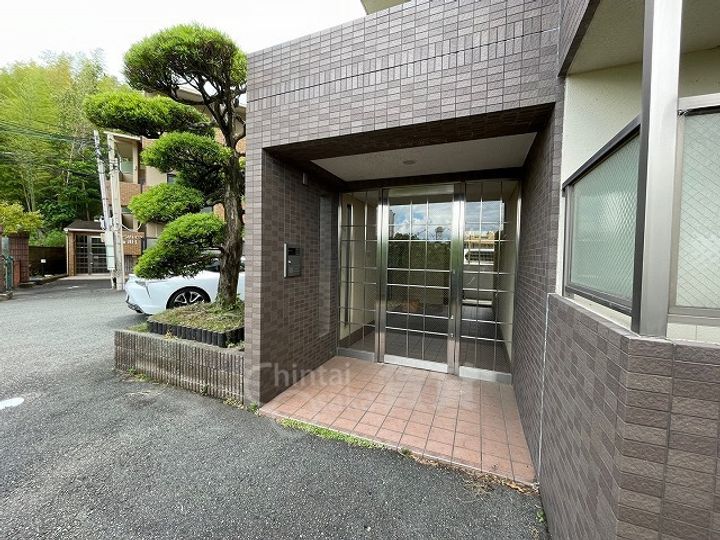 グリーンハイツ豊川2の玄関