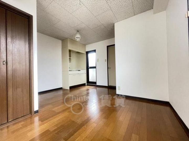 ゆうきマンションの居間