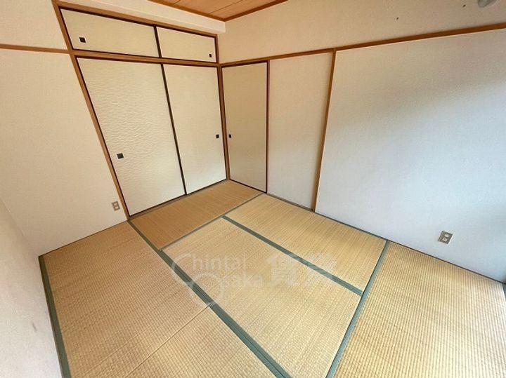 ハイツ香花園の居間