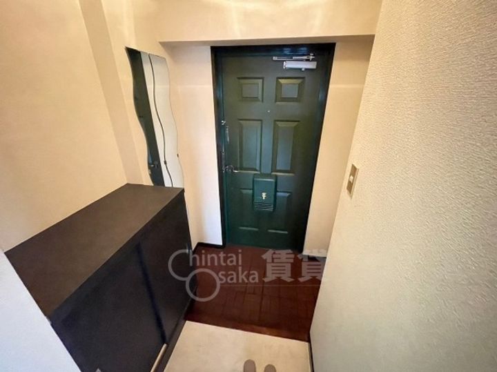 メゾンシャトルの玄関