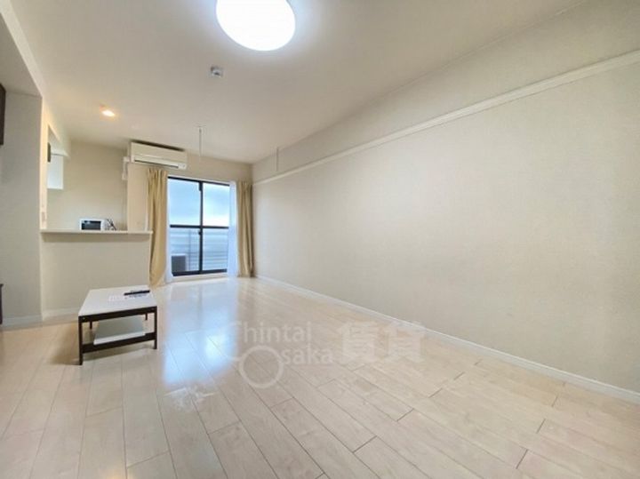 コンフォート刀根山の居間